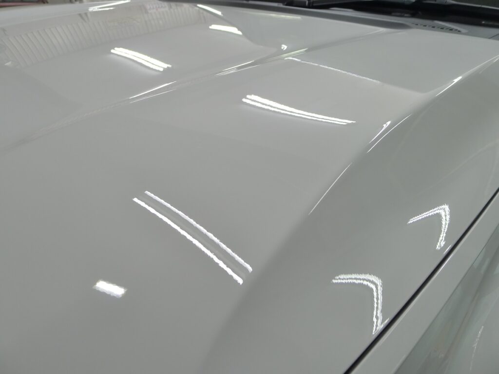 ランドクルーザー250 セラミック上位ボディコーティング 仕上げ