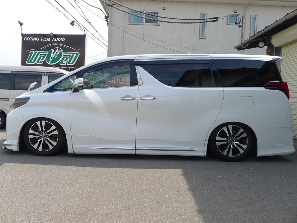 ３０系アルファード　エアサス取付